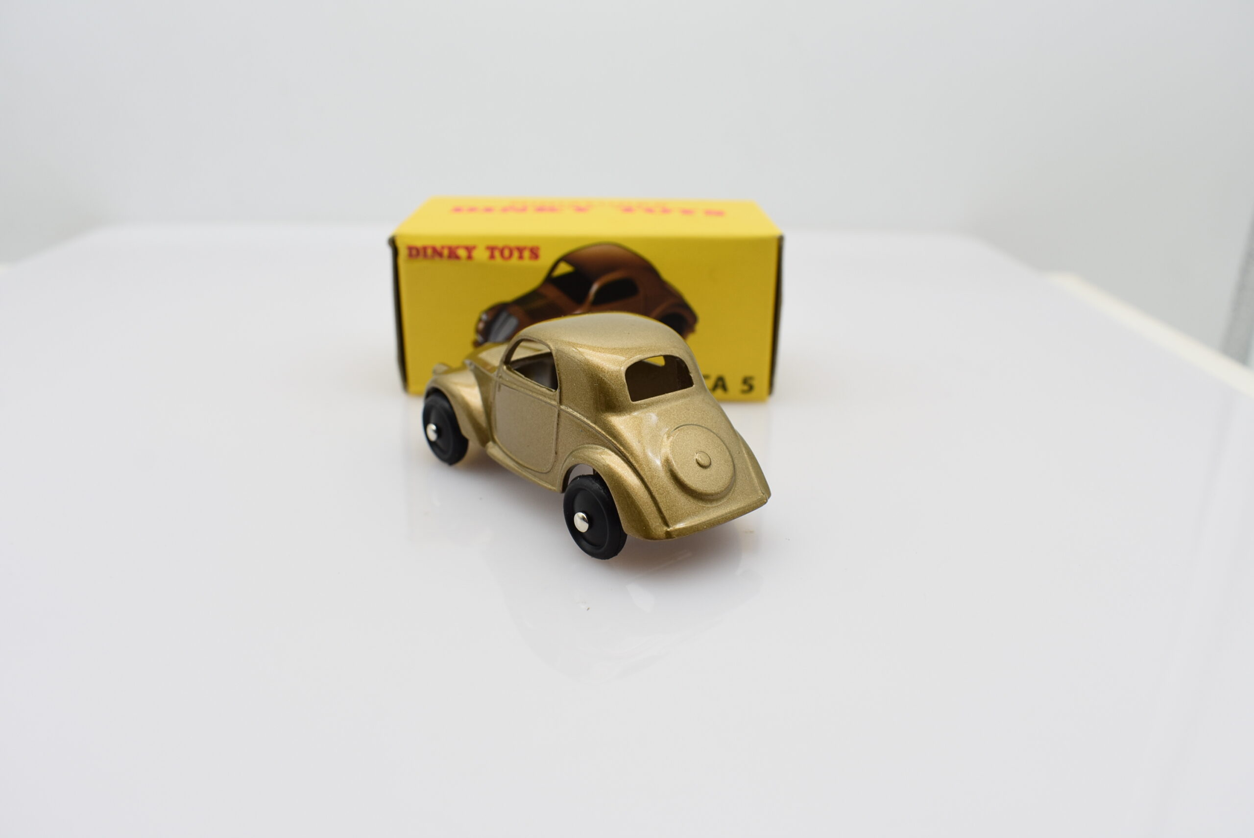 Modellino Auto Dinky Toys Simca De Agostini Collezione Arcadia