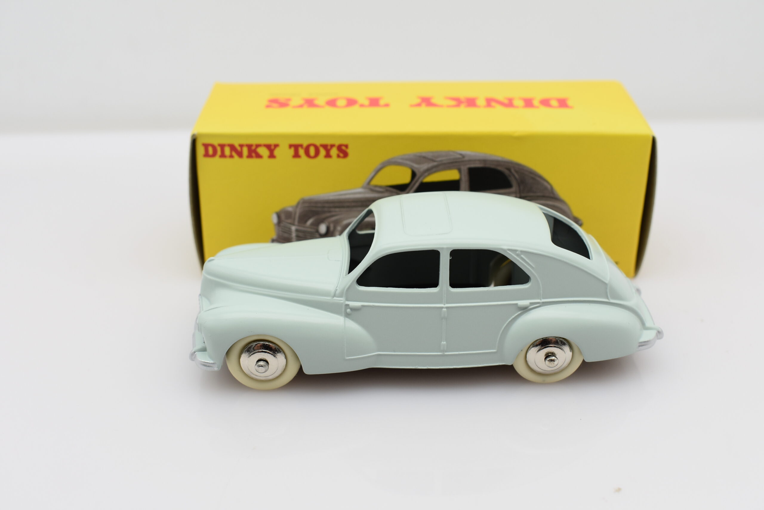 Modellino Auto Dinky Toys Peugeot De Agostini Collezione