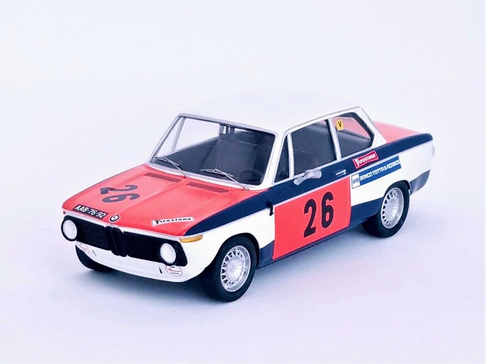 Modellino auto scala 1:43 Trofeu BMW 2002 VILA REAL racing modellismo statico