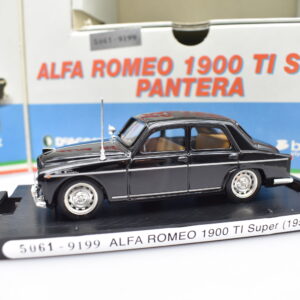 Modellino auto scala 1:43 Burago ALFA ROMEO GIULIETTA CARABINIERI macchinine  new - Arcadia Modellismo