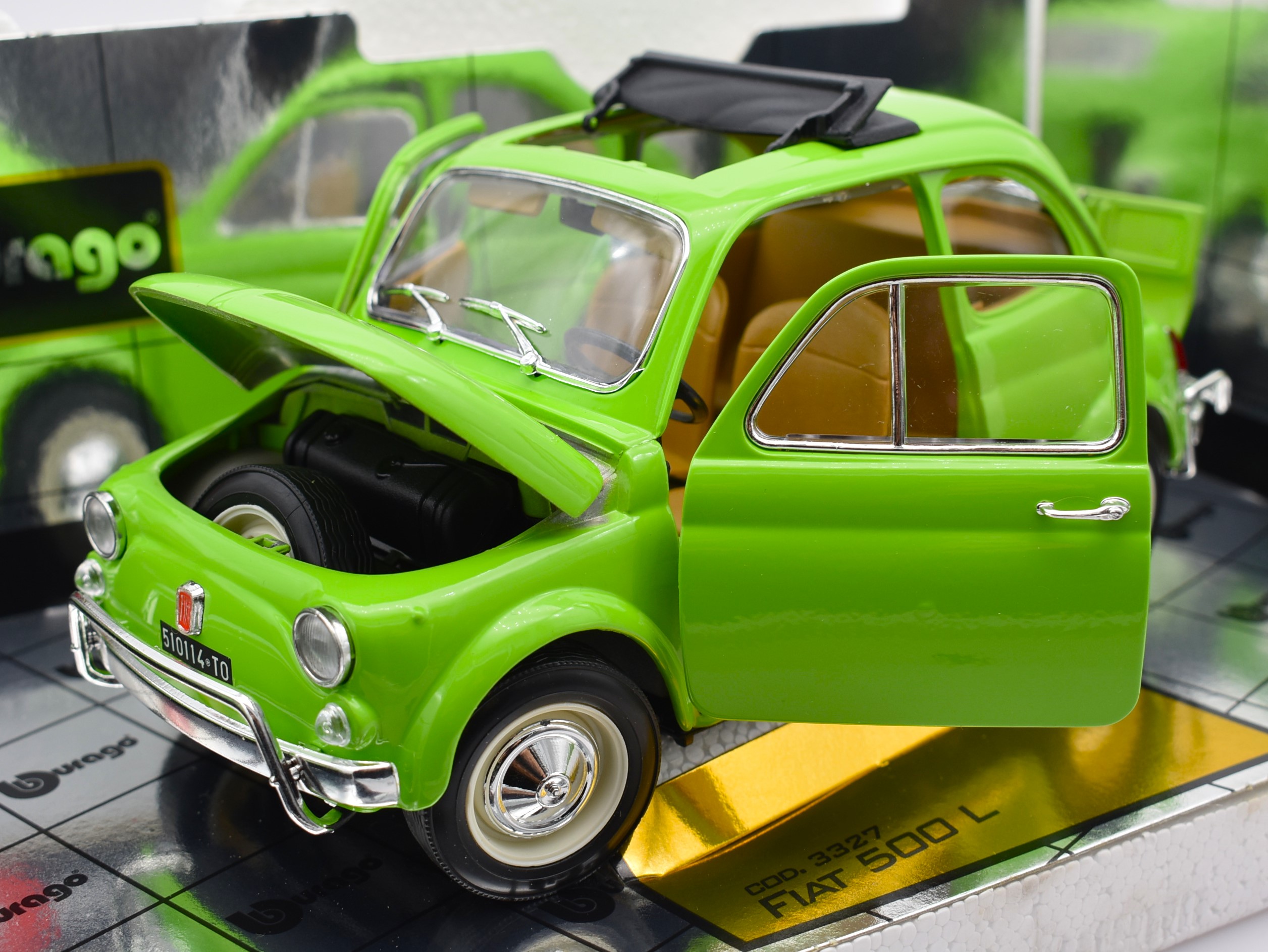 Modellino auto FIAT 500 L scala 1:18 Burago diecast modellismo da collezione
