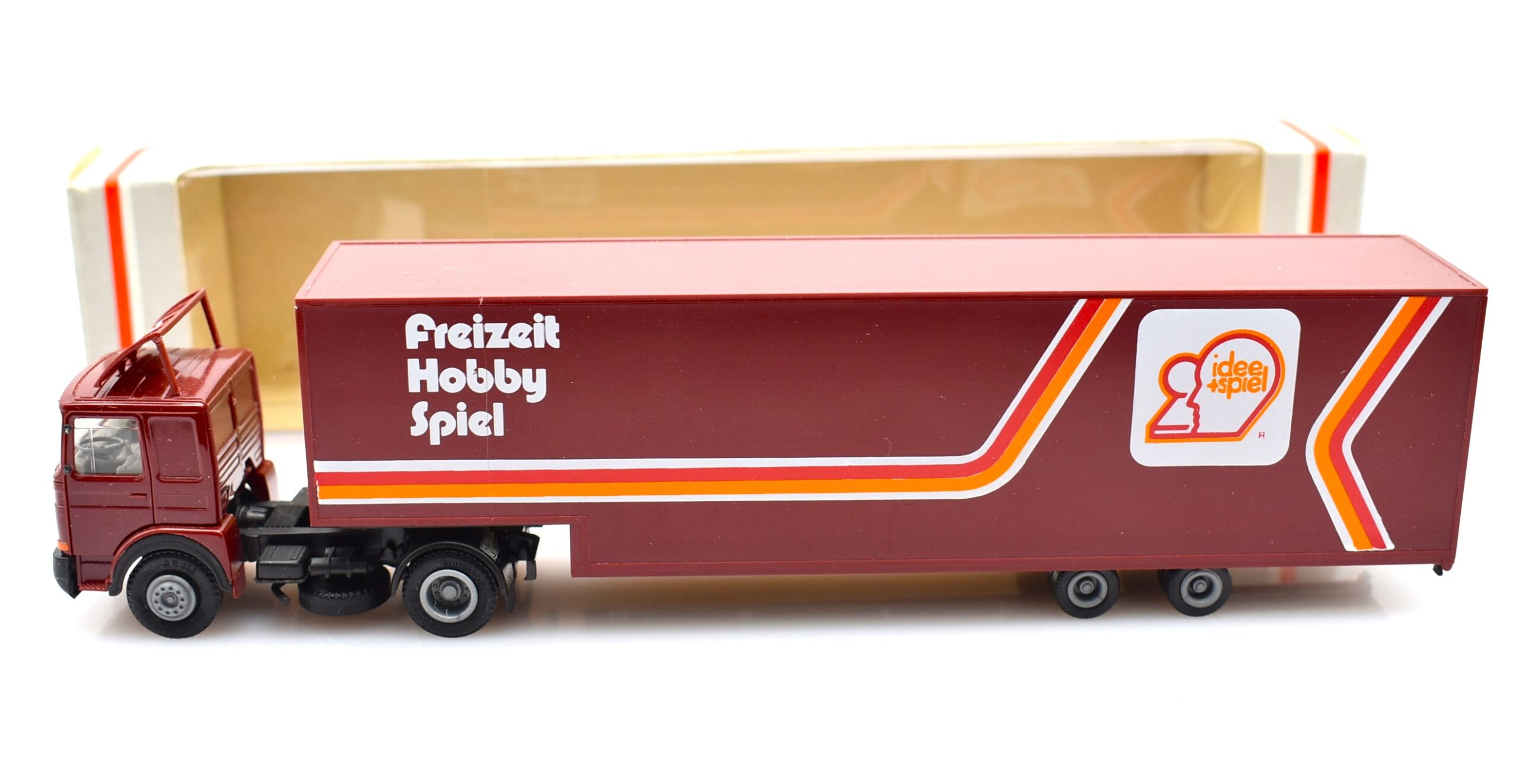 albedo model truck 1:87 scale truck MAN LKW Freizeit Hobby Spiel vehicles
