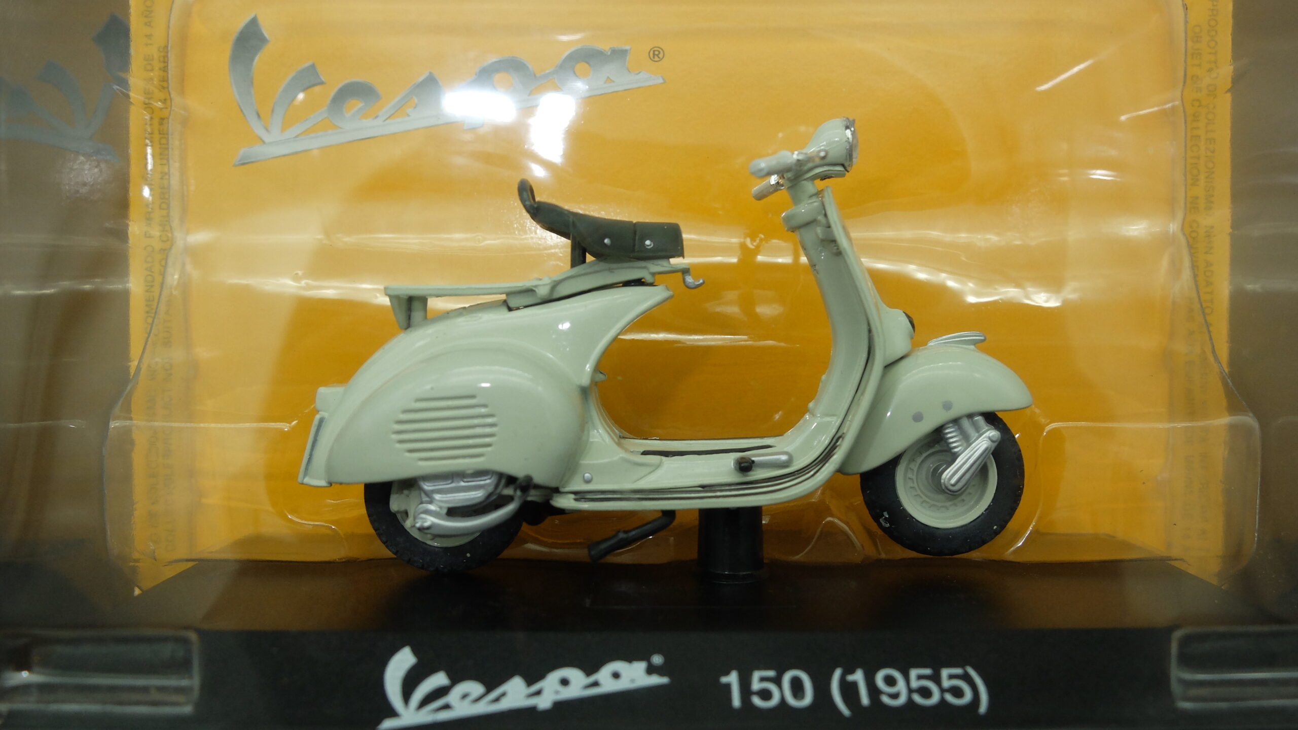 vespa 150 1955 scale models 1:18 vehiclesroadcollectiondiecast bike