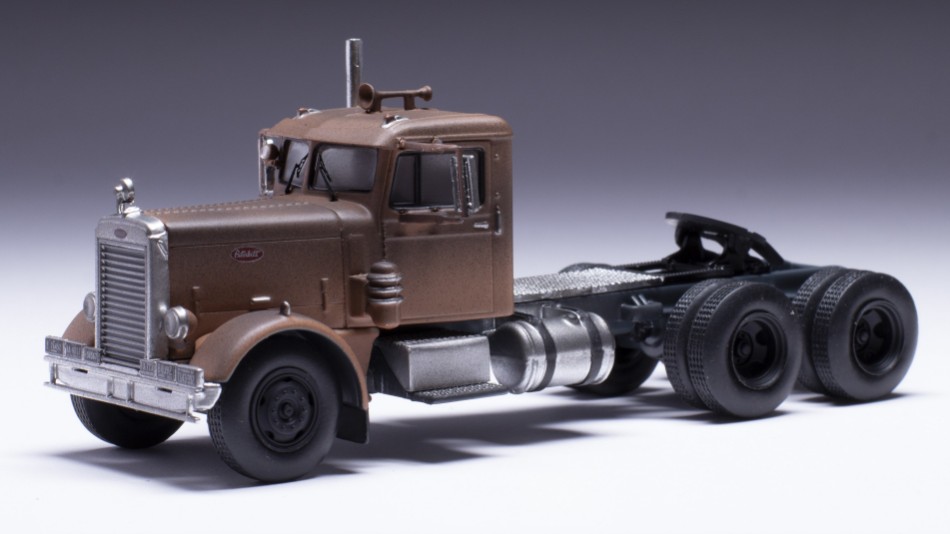 Ixo PETERBILT 281 1955 RUSTY VERSION 1:64 diecast model truck model...